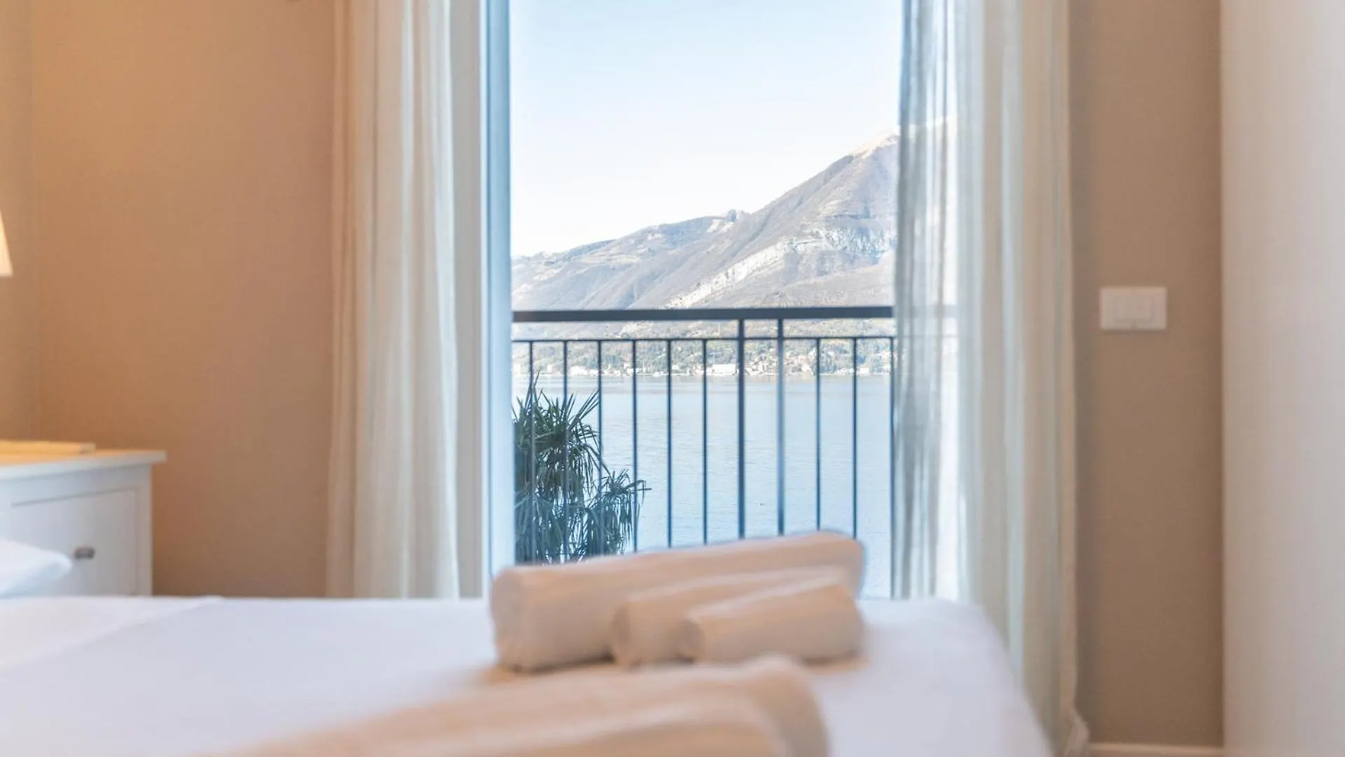 La Roseta Appartement Varenna Italië